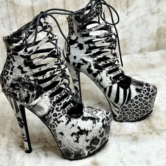 Privileged Shoes - Privileged Platform Ankle Boots Animal Mag Print Lug Sole